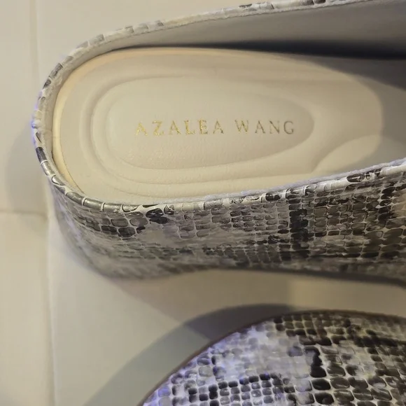 AZALEA Wang SnakeSkin tea tree wedge clog mules heel NEW BOHEMIAN CHIC SHOES - Picture 5 of 6